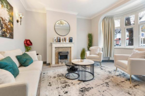 Modern spacious House next 02 Arena And LCY, London